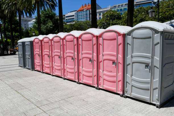 Best VIP or Luxury Restroom Trailers  in Folly Beach, SC